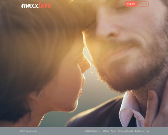 Maxx Love Logo